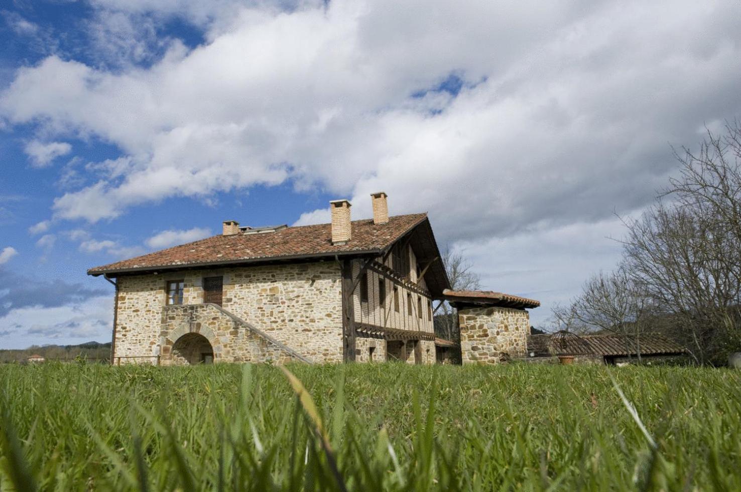 Caserio Iruaritz Landhuis